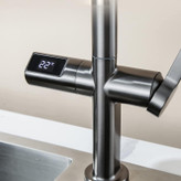 نصب شیر دیجیتال با چرخش ۳۶۰ درجه