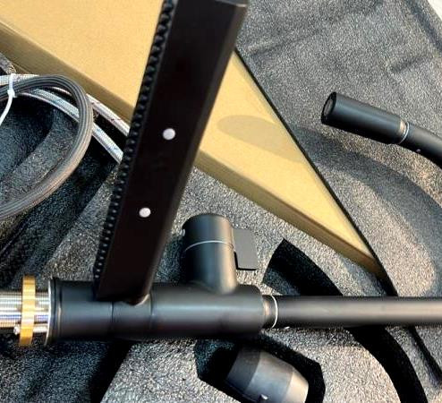 کیفیت درجه یک این شیر ظرفشویی آبشاری، تطابق با کاربری روزمره و نصب آسان را تضمین میکند.