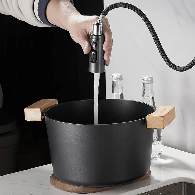 شلنگ شیر شاوری